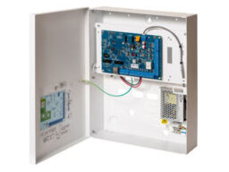 acre (Vanderbilt) SPC53 Vanderbilt SPC53 panneau d'alarme 8-128 zones avec IP