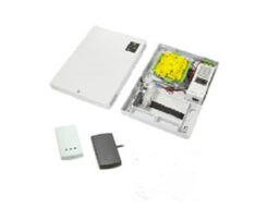 Paxton 682-192-NL Paxton Le kit d'extension existe d'un Net2Plus dans un boîtier en plastique avec alim 12VDC/2A et un lecteur P50 Multi format.